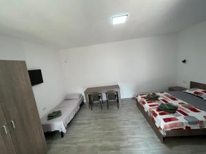 Deluxe Triple Room room in Vila Nei