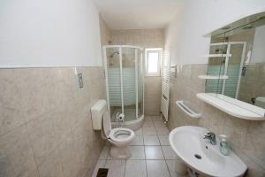 Apartment for 4 near the beach