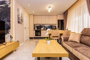 Duos of Delight Matching Urban Apartments for Your Plovdiv Adventure by Flat Mаnager