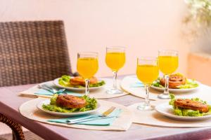 Rossa - TropicalDream