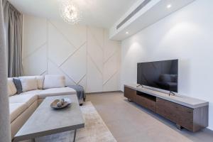 Exclusive Spacious Villa I Garden I Tilal Al Ghaf