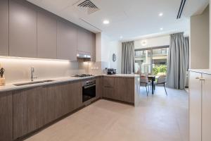 Exclusive Spacious Villa I Garden I Tilal Al Ghaf