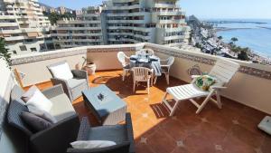 BENALBEACH SEA VIEW 2BDR Apartment with Water Park