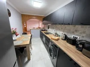 Grandpa's House in Hateg - Silvaşu de Jos