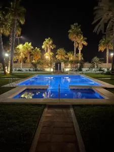 MAGNIFICO CHALET UNICO JUNTO AL MAR CALETA DE VELEZ - 卡莱塔德贝莱斯