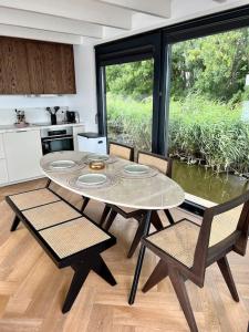 Surla Houseboat "Copes Club" with FREE tender boat