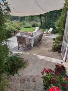 Lou Pantai, Bed and Breakfast, Delux Bedroom