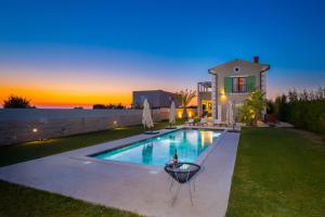 Villa Linnelle seaview- Rovinj, heated pool 