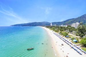 Chic Design & Full Seaview 2BR Karon Condo 16C, near Beach