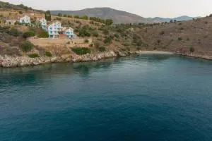 ΟΙ ΝΥΜΦΕΣ ΤΟΥ ΓΑΛΑΞΙΔΙΟΥ - Ayía Evthimía