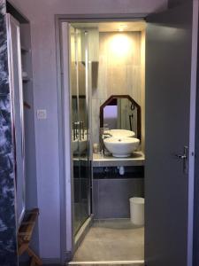 Logis Hôtel & Restaurant - Le Floride