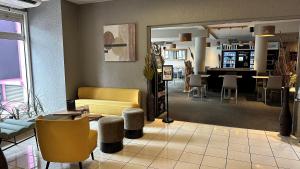 Hotels Kyriad Le Bourget Centre- Parc Des Expositions : photos des chambres