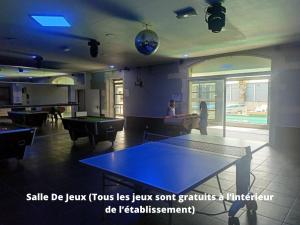 B&B / Chambres d'hotes Mas La Farelle Chambre d'hote,Fitness & Salle de jeux Gratuite & SPA en supplement : photos des chambres