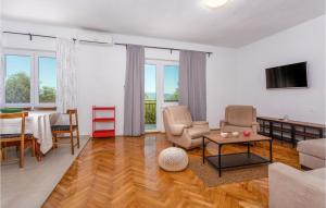 Gorgeous Apartment In Malinska With Wifi 