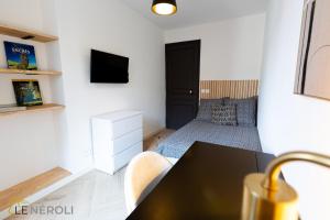 Appartements The Neroli Elegant and spacious ideally located : photos des chambres