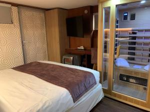 Hotels VIP Paris Yacht Hotel & Spa : photos des chambres