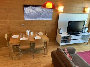 Paradiski pied des pistes plan peisey