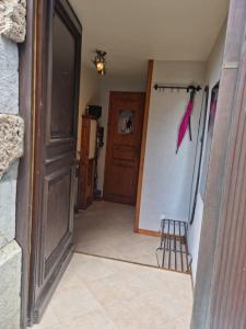 Appartements Chateau d'Uriage - Duplex avec terrasse privative : photos des chambres