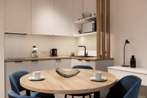 Modern Apartment with Air Conditioning, Old Town & Vistula River