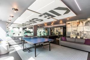 For Students Only - Queens Court Reading