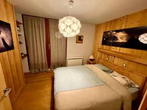 Appartements Le Roc - Courchevel Village : photos des chambres