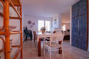 Inmovecos Bungalow en 1 línea de playa Sol12