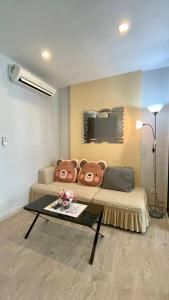 The base Central Pattaya 903 by Numam