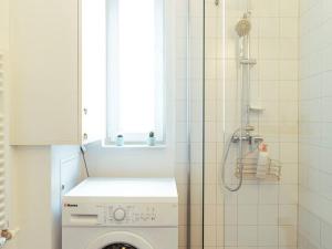 NewStudio & City Center I Balcony I Netflix