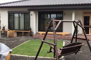 SOZENSYA 駅、高速インターに近い新築日本家屋です。庭が広く、BBQも楽しめます。