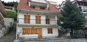 Sfiris Resort - Vronteró