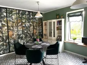 Luxurious apartment (private & quiet area)+parking - Tauralaukis