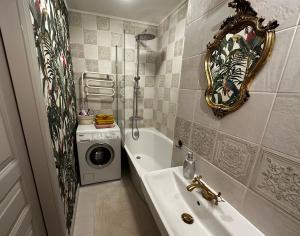 Luxurious apartment (private & quiet area)+parking