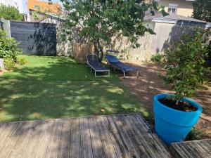 Maisons de vacances Maison cosy a 8 minutes a pied de la plage. : Maison 2 Chambres