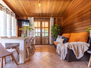 Chalet Tropical 1 by Interhome