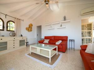 Holiday Home Leon by Interhome