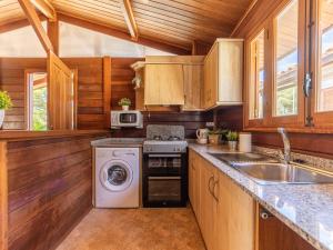 Chalet Tropical 2 by Interhome