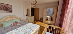 Beach and park apartment