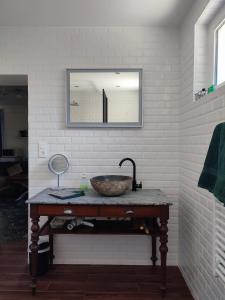 Sejours chez l'habitant Suite privee : Chambre Double avec Salle de Bains Privative