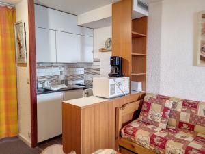 Studio lumineux avec balcon proche des pistes - FR-1-275-155