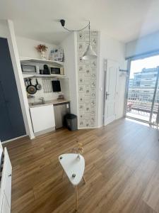 Appartements Studio Piscine et Tennis vue sur Lyon : photos des chambres