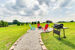 Walk to Mammoth Cave! Quiet Studio w Fire Pit