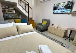 Duplex Mino, Pazari i Vjetër Korçë