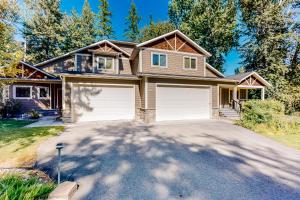 Cedar Point Hideaway - 4hvězdičkové hotely ve městě Columbia Falls