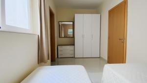 Vista Point - Cast Renting