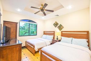 Stay In CR Los Sueños Condos