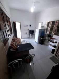 AP10-A 50 Metros da Praia Flats Mobiliados para 2 pessoas