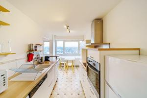 Appartements Charmant 2 chambres renove avec balcon-Oullins : photos des chambres