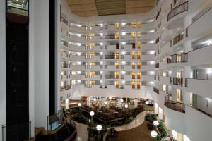 Embassy Suites by Hilton Portland Airport