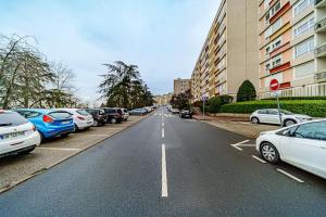 Appartements Charmant 2 chambres renove avec balcon-Oullins : photos des chambres