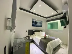 Hotel Boutique M&F - 埃塞基耶尔-蒙特斯